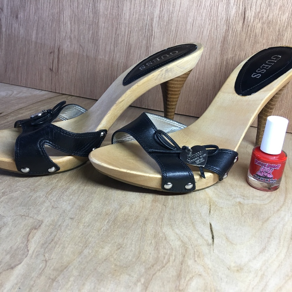 Guess platform wooden heel